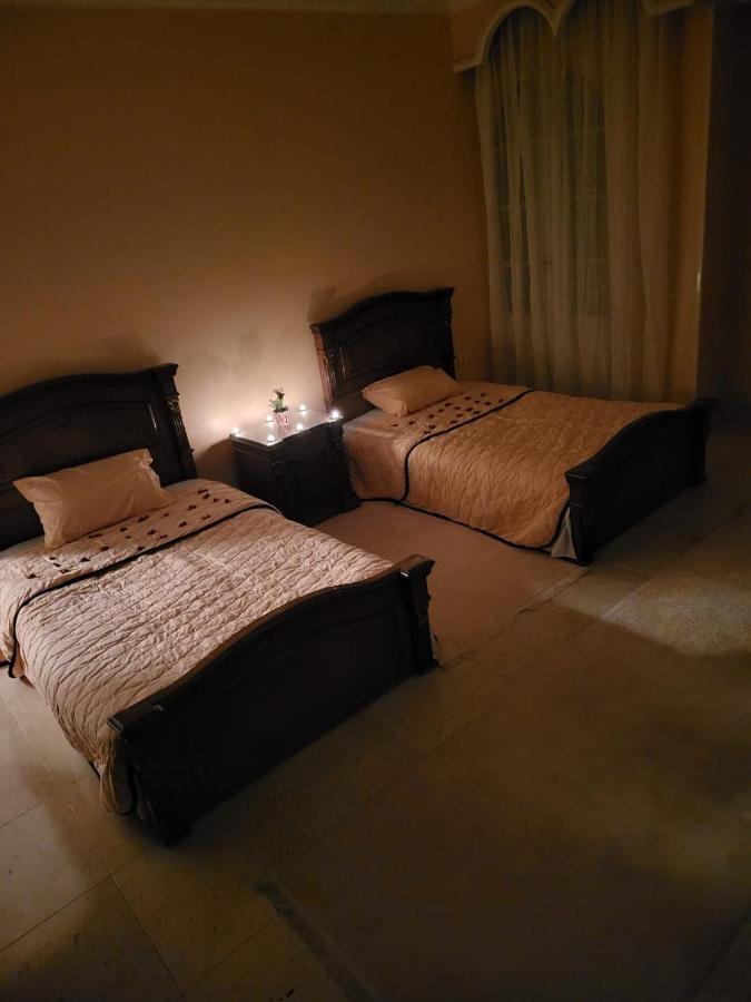 Apartament Hk Pyramids *